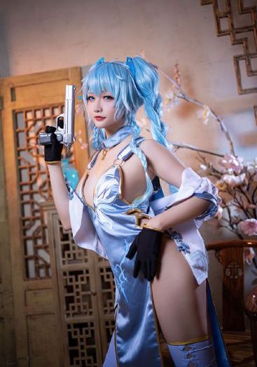 欧美高冷范头像霸气_JVID性感写真