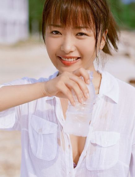 欧美辣妈围巾搭配街拍_DVD视频大全