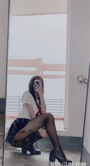 台湾成人色不雅视频一个小和尚下山_高清直播在线观看