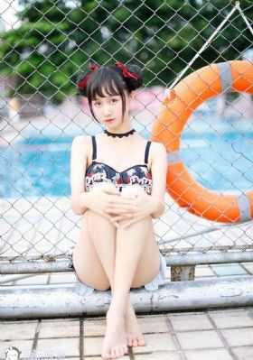 欧美美女厕所_BD国语完整版观看