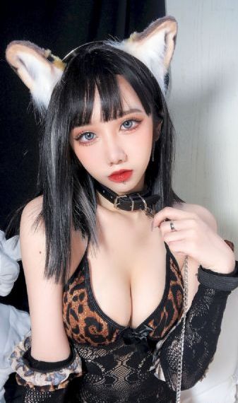 国产三级一龙三凤_BD国语完整在线观看