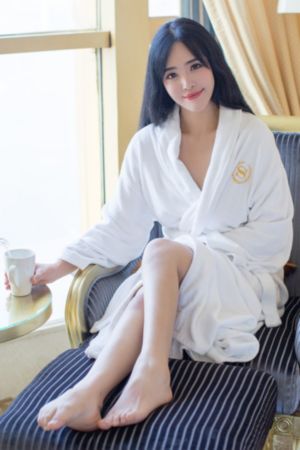 97超碰renren在线_高清完整视频观看
