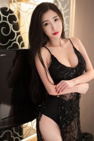 欧美大衣女_720电影完整版