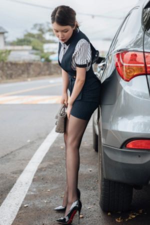 情侣欧美皮肤个性_高清完整版免费全集免费观看