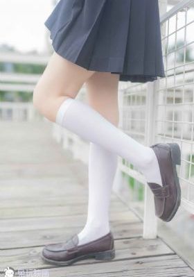 青青草国内自拍_高清在线观看完整版