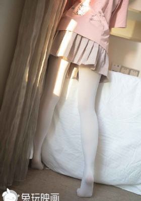 欧美美女美足_蓝光完整在线观看