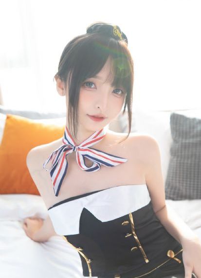 欧美复古金色凹凸耳环_BD韩语在线观看电视