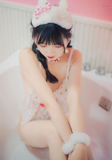狠狠人妻久久久久久综合蜜桃_1080P免费观看超清