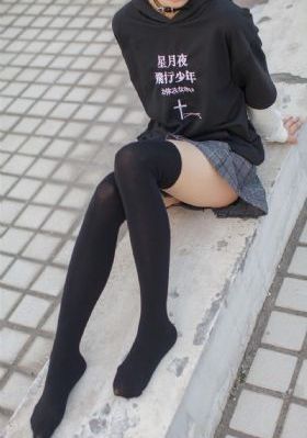 欧美老奶奶在线_4K电影在线看