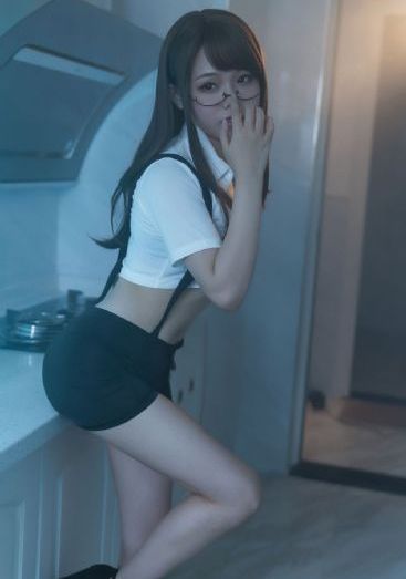 欧美真人操b潮喷视频_BD国语高清在线