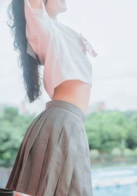qq头像欧美唯美小女生_超清高清在线观看