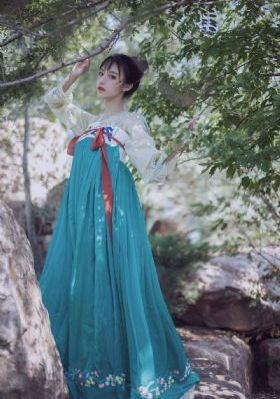 欧美乱妇3p_720在线观看高清
